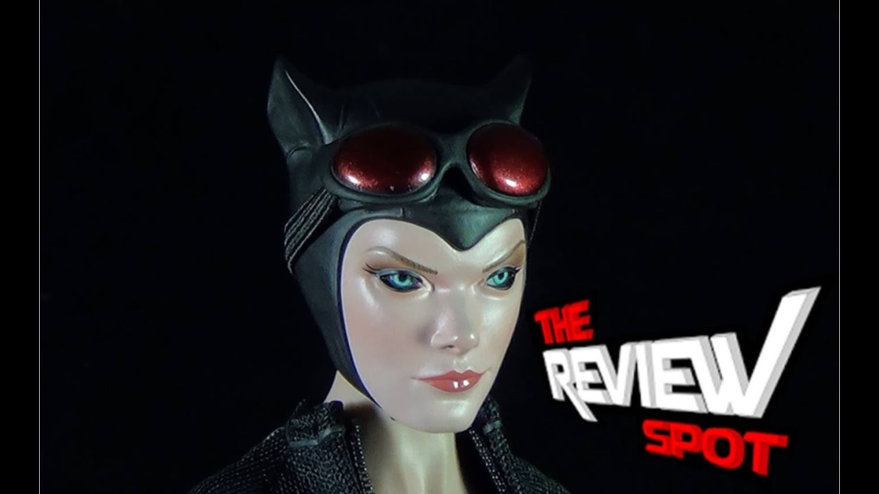 Collectible Spot - Sideshow Collectibles Catwoman Sixth Scale Figure