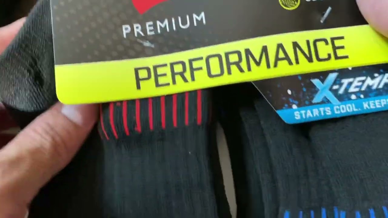 HANES PREMIUM PERFORMANCE X-temp 6 pairs no show black socks