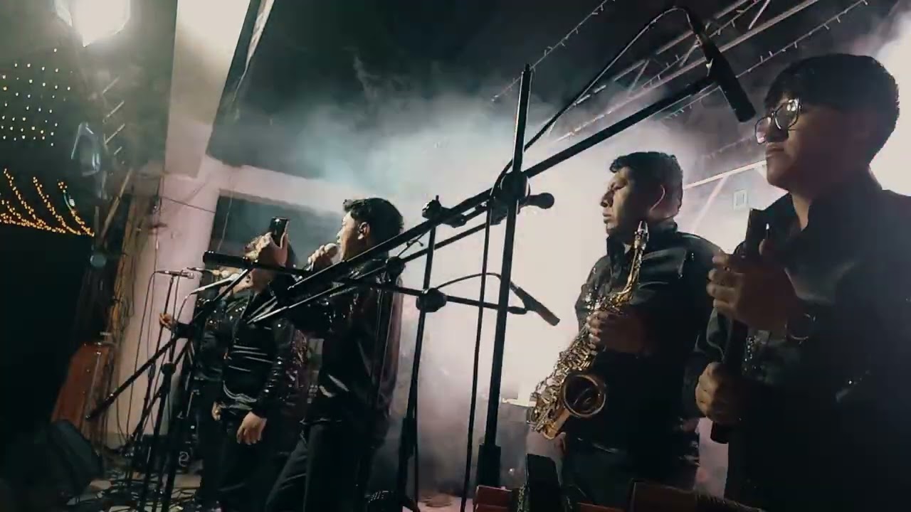 MIX TOBAS  - cover - Junto a FESTIBAND       #morenada #tobas  #Festiband #Jaltawi #Shorts #Folklore