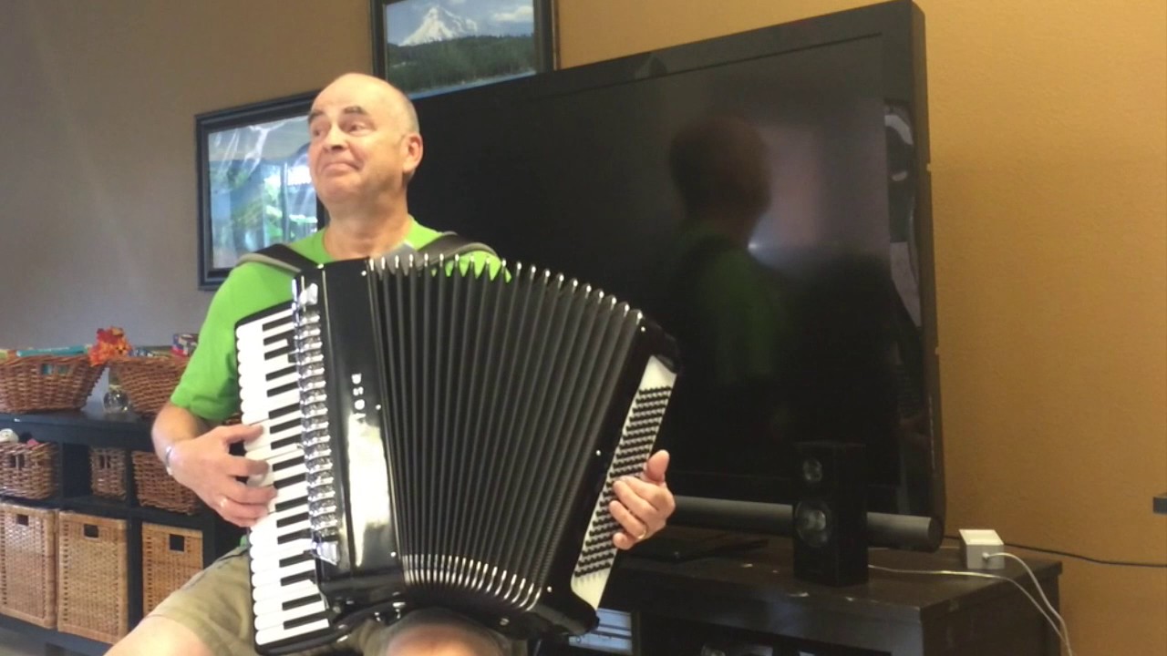 Third Man's Theme on accordion   Phil Hall