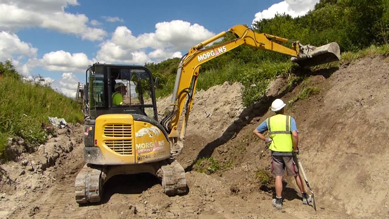 Wendover Canal - Restoration up to 2020 between Drayton Beauchamp and Little Tring