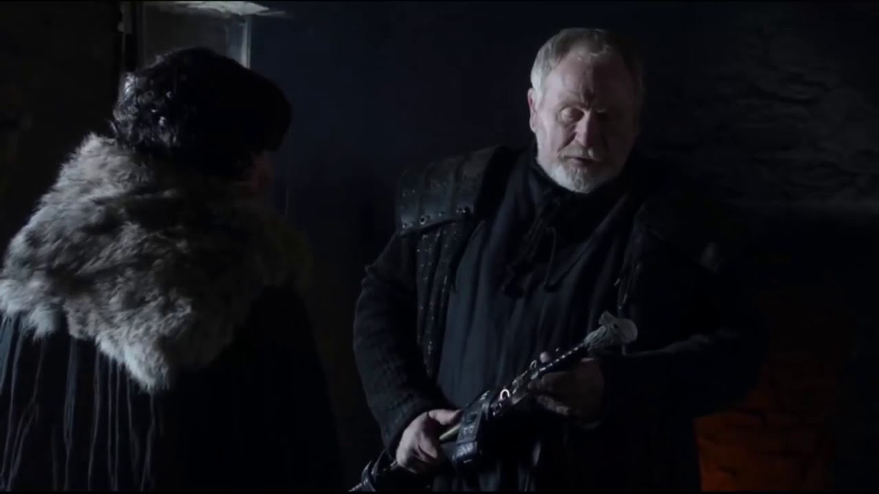 Entrega de Espada Garra a Jon Snow