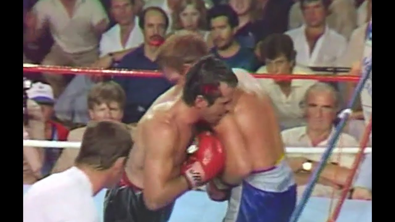 Bout 50 - Barry Michael vs Frank Ropis - 1983, Melbourne - Professional Boxing Fights, Ash Wednesday