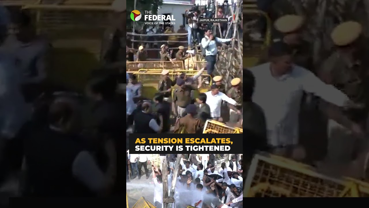 Police used water cannons to disperse protesters outside the Rajasthan CM&rsquo;s residence