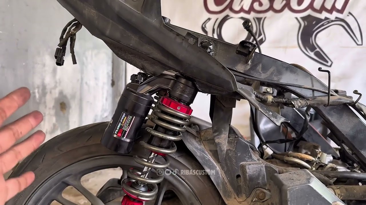 VARIO LED NEW DOUBLESHOCK ARM PCX?
