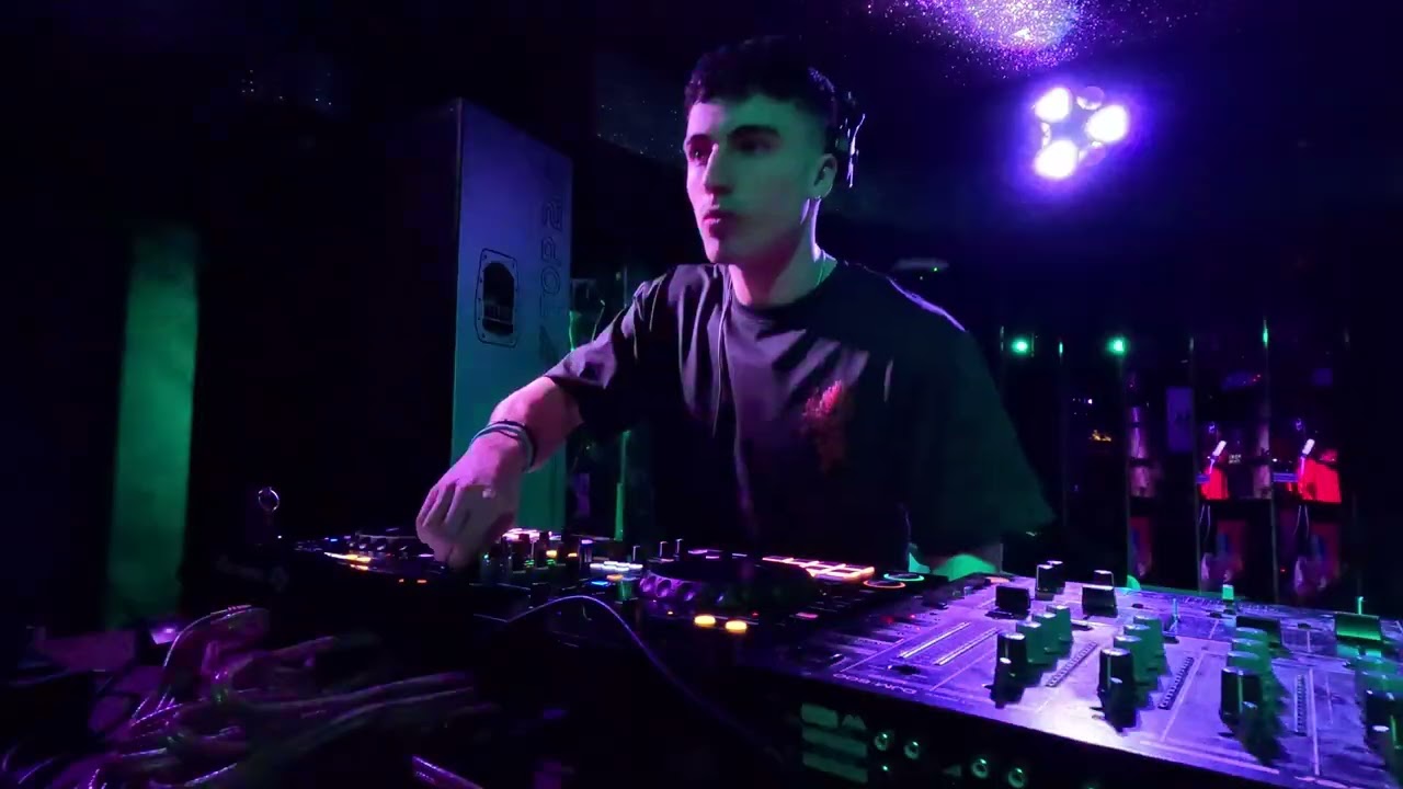Minichino @ LaNocheDelAño (Torrelavega) 23/01/26 [VIDEOSET]
