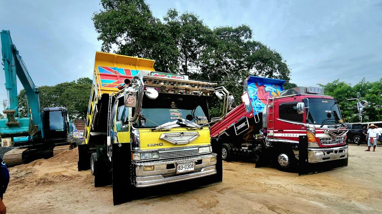 เทพร้อมกันสวยงามครับ งานบุญชำนิ Dump Truck