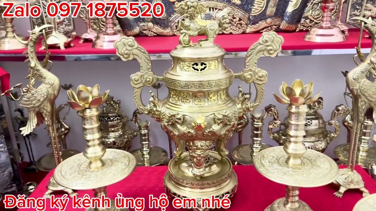 Ngũ sự cao 65cm mầu vàng mộc , giá trên 12tr