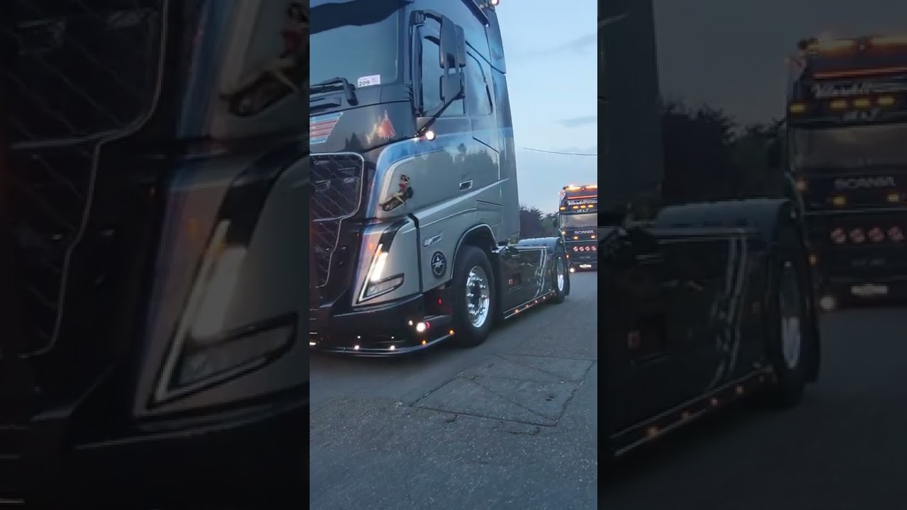 défilé des camions a nogaro le 18 juin 2022