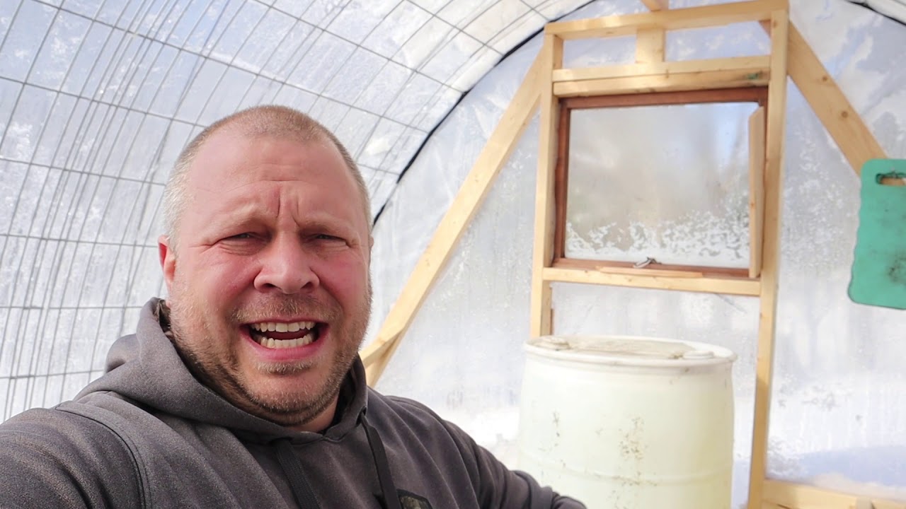 GREENHOUSE IN MINNESOTA WINTER