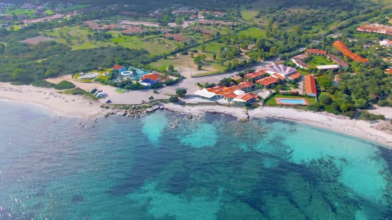 Beach Cala d'Ambra & Hotel l'Esagono - Best Beaches Sardynia | Drone Footage