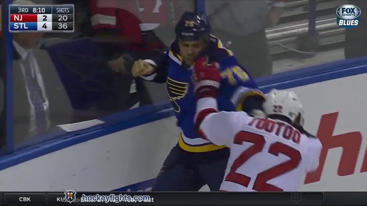 Jordin Tootoo vs Ryan Reaves Jan 12, 2016