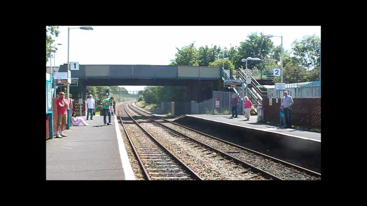 A Streak through Shotton, North Wales (60009 Union of South Africa)