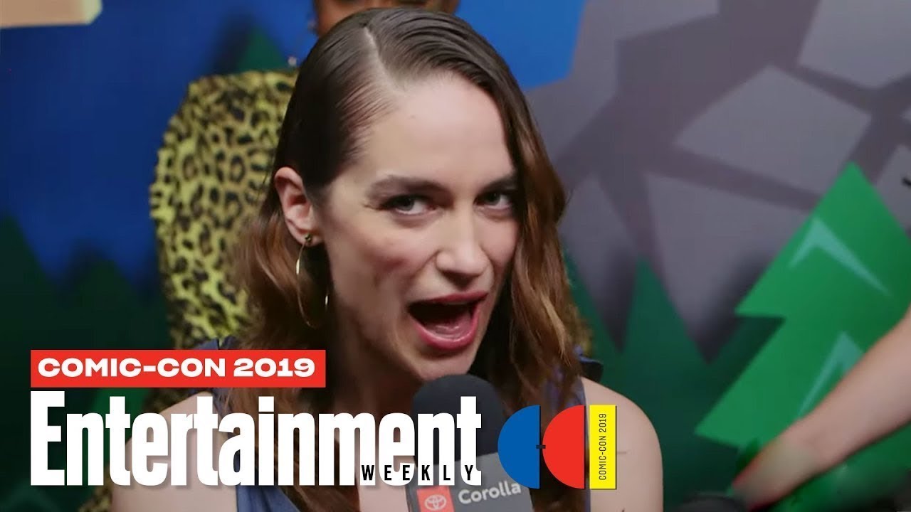 'Wynonna Earp' Cast Joins Us LIVE | SDCC 2019 | Entertainment Weekly