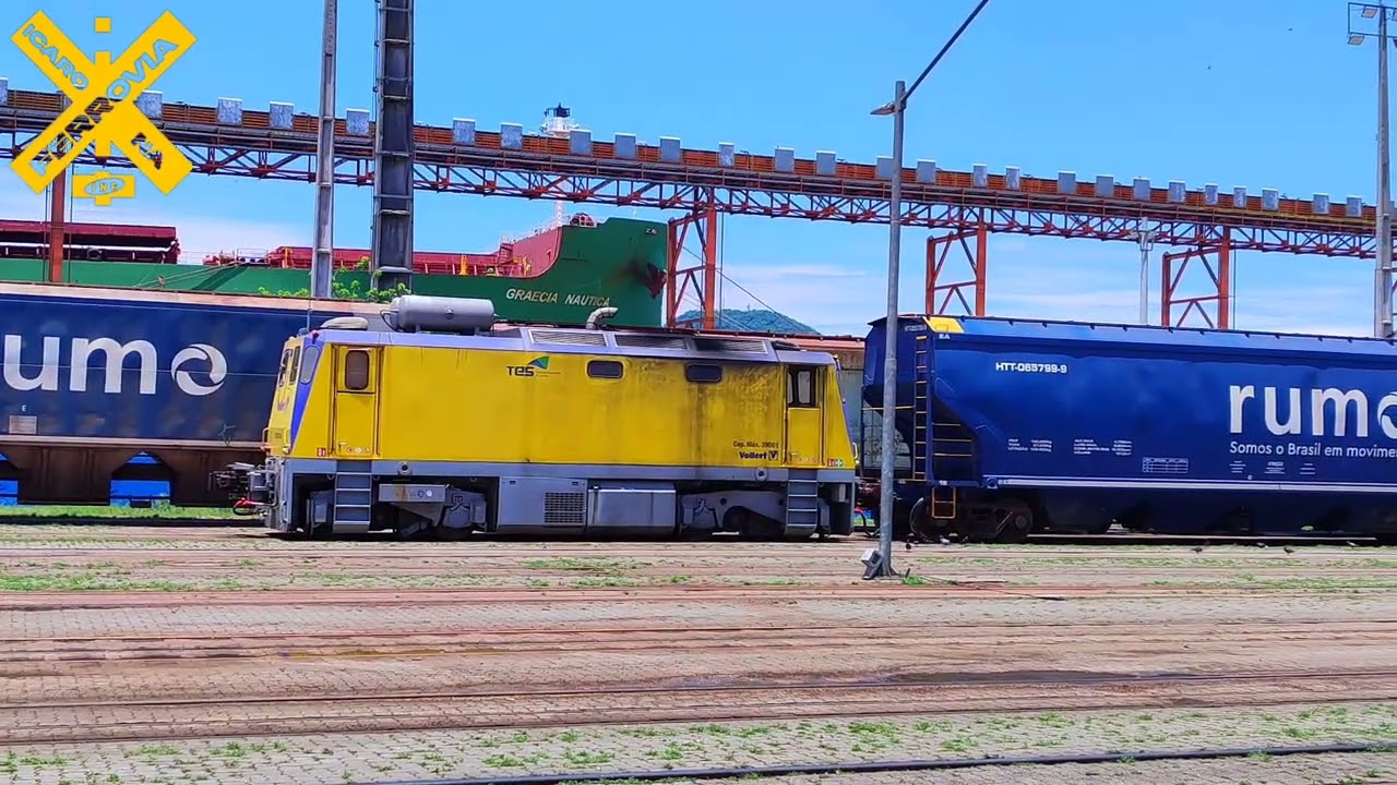VOLLERT DER-240 do terminal TES. Manobrando vagões carregados no pátio PCX em santos 