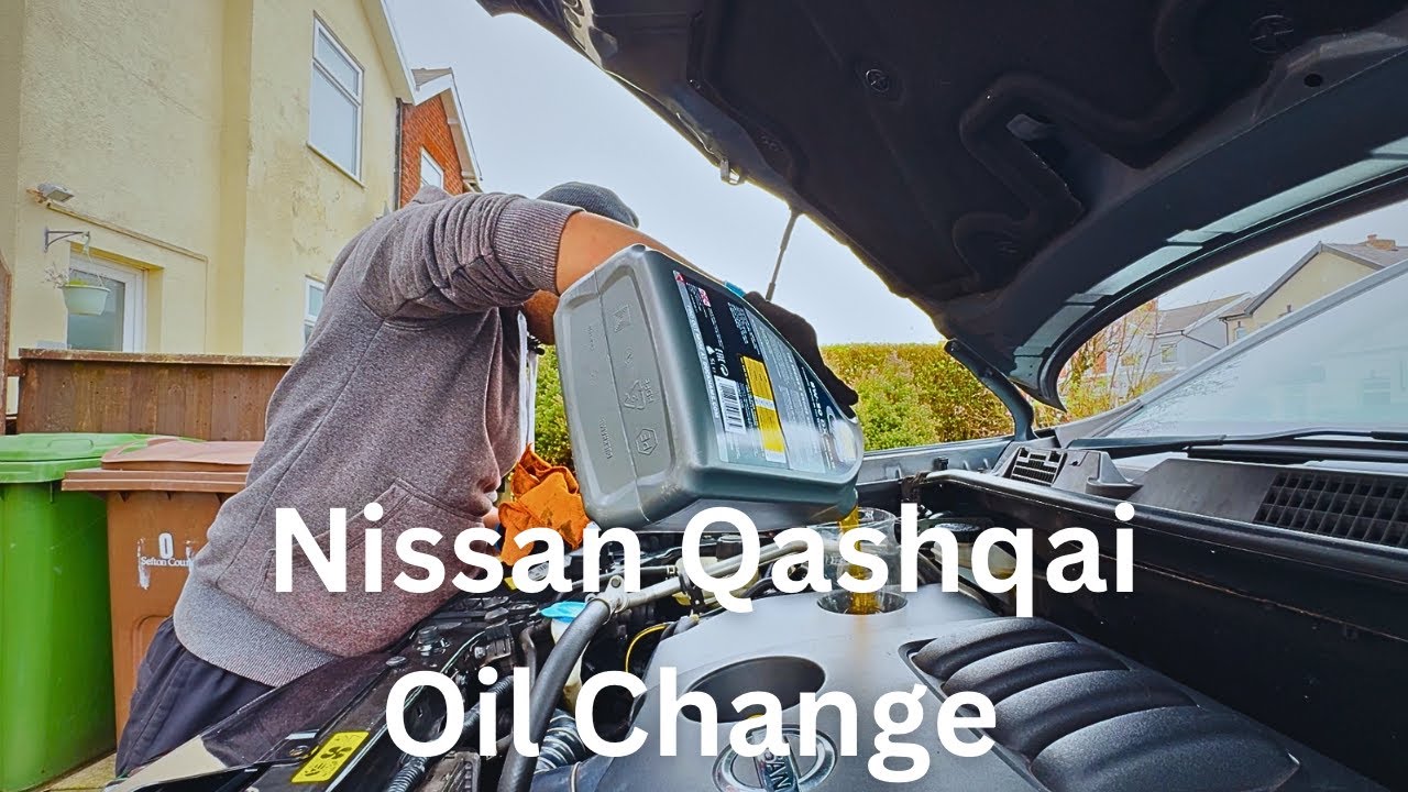 Nissan Qashqai | How to change an oil filter and engine oil on Nissan Qashqai
