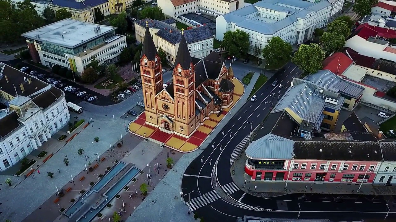 Ny&iacute;regyh&aacute;za R&oacute;mai katolikus templom