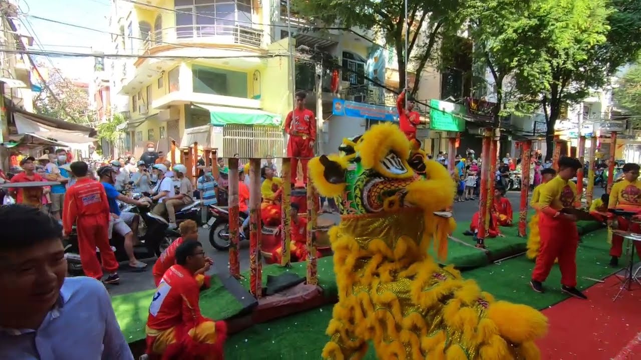 Sáng mùng 3 Tết, Đoàn Chung Huy Đường Full Show tại Tịnh Xá Bồi Đức - Dragon Lion Dance 2024