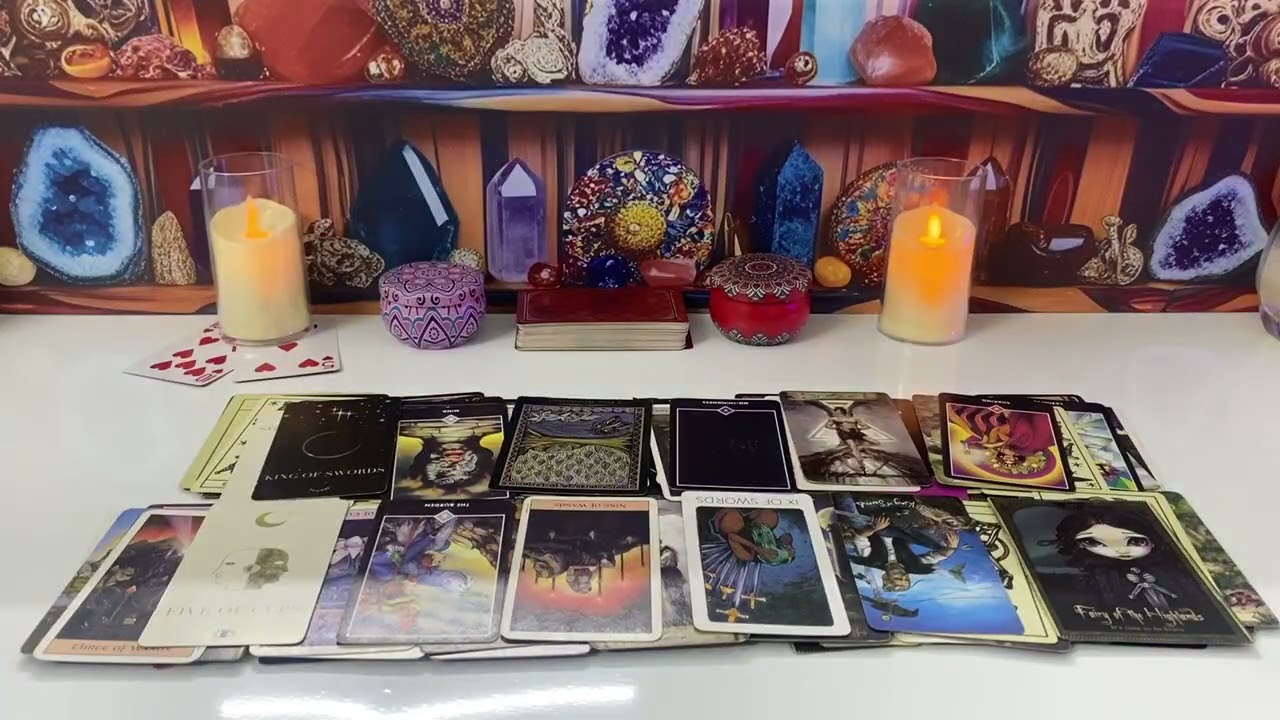 PISCES   - SOMEONE REALIZES HOW IMPORTANT YOU ARE.. PISCES  LOVE TAROT READING