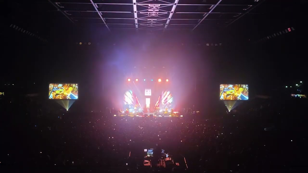 Pulp - Common People. Auckland, NZ 2026