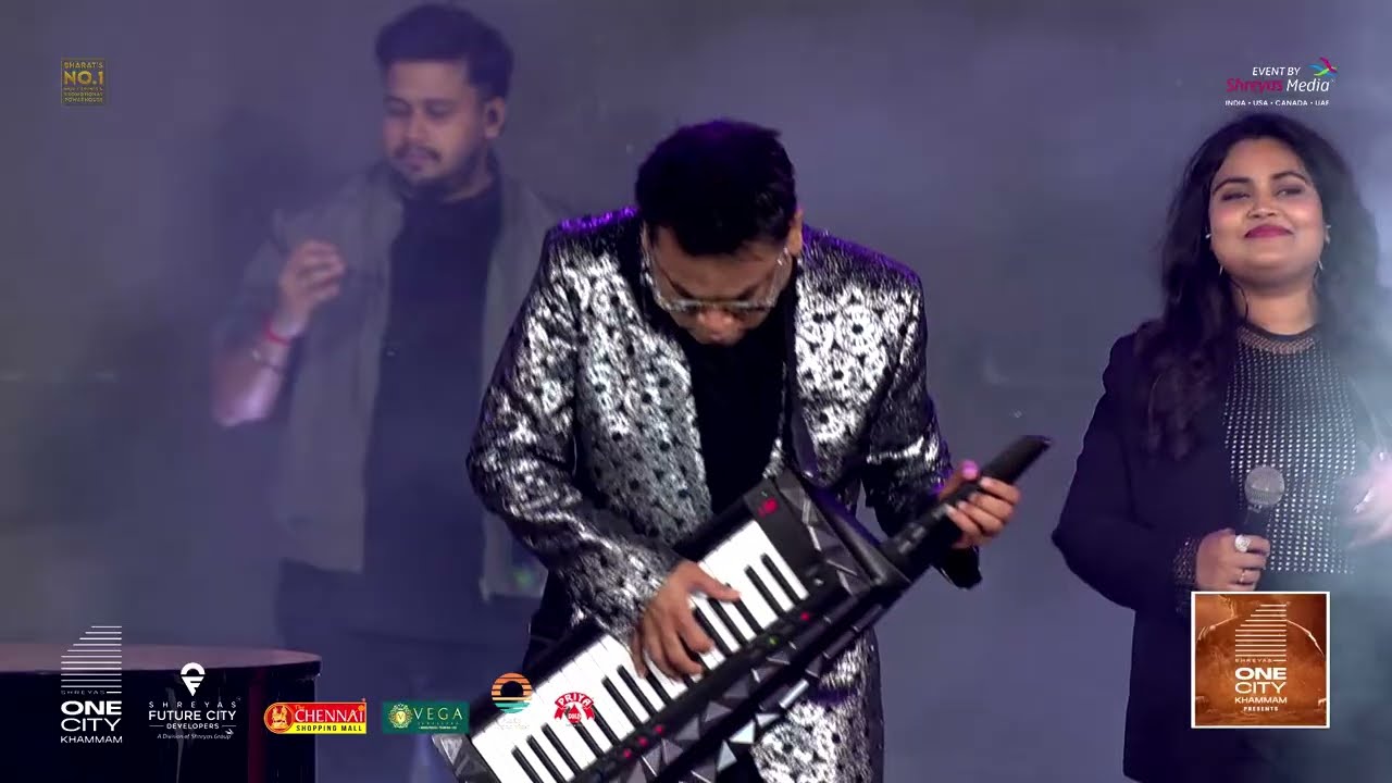 Massa Massa Song Live Performance at Peddi Grand Roar Pre-Release Event | Shreyas Media