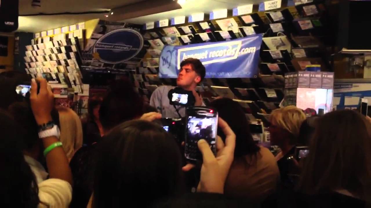 Aiden Grimshaw - Nothing At All live