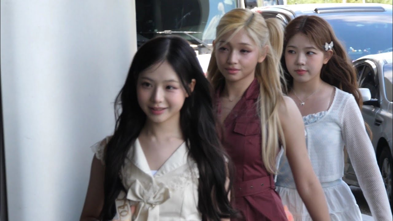 Unis 유니스 5 members Airport Departure to Shanghai 250822 [4k]