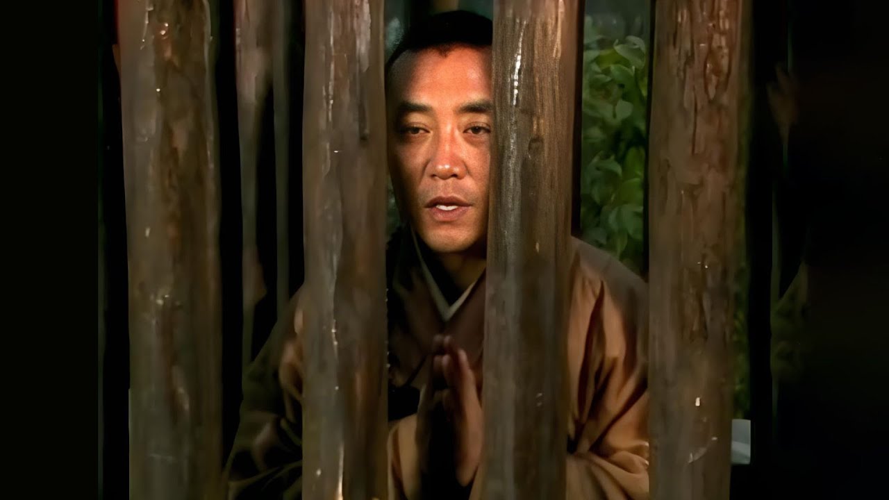 地藏王即将被处斩，但他不仅不慌，反而还让徒弟去救患病老人！