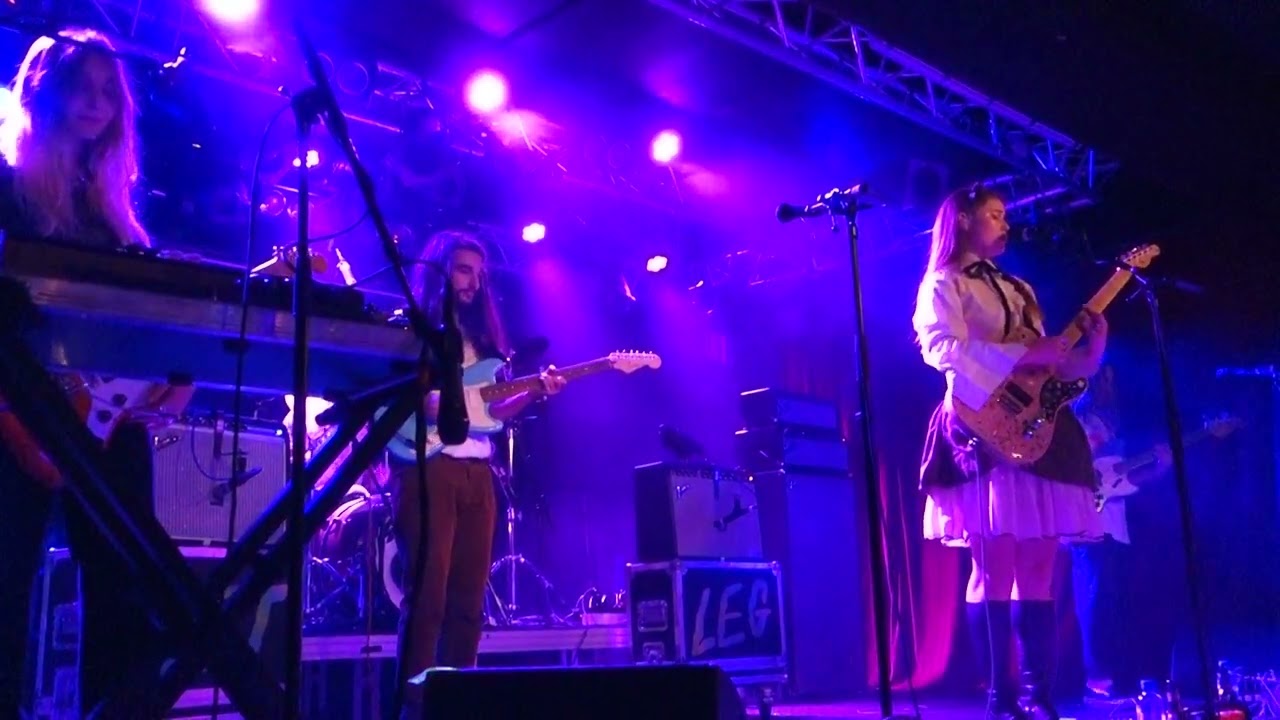 Wet Leg - It's a shame - Debaser, Stockholm 2022.11.01