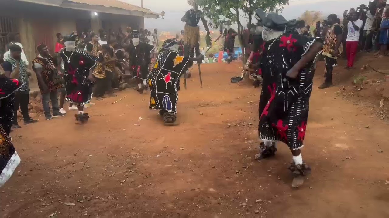 Nkwen Azikeka Juju Dance Display