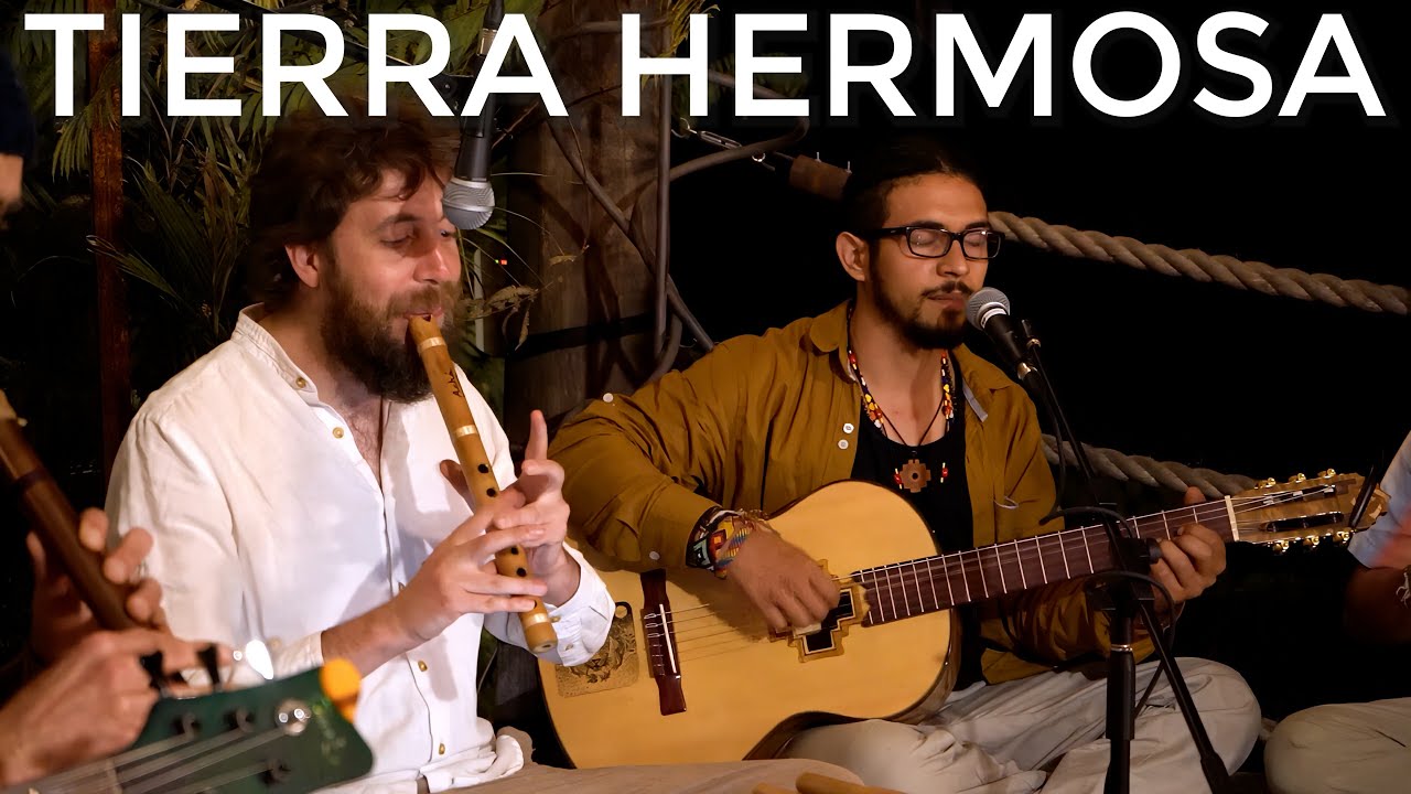 Uriverso - Tierra Hermosa
