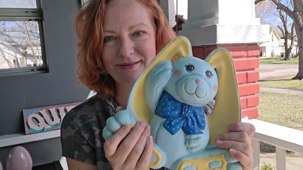 Check Out my Fun Vintage Easter Clothes and Crafts Thrift Haul!