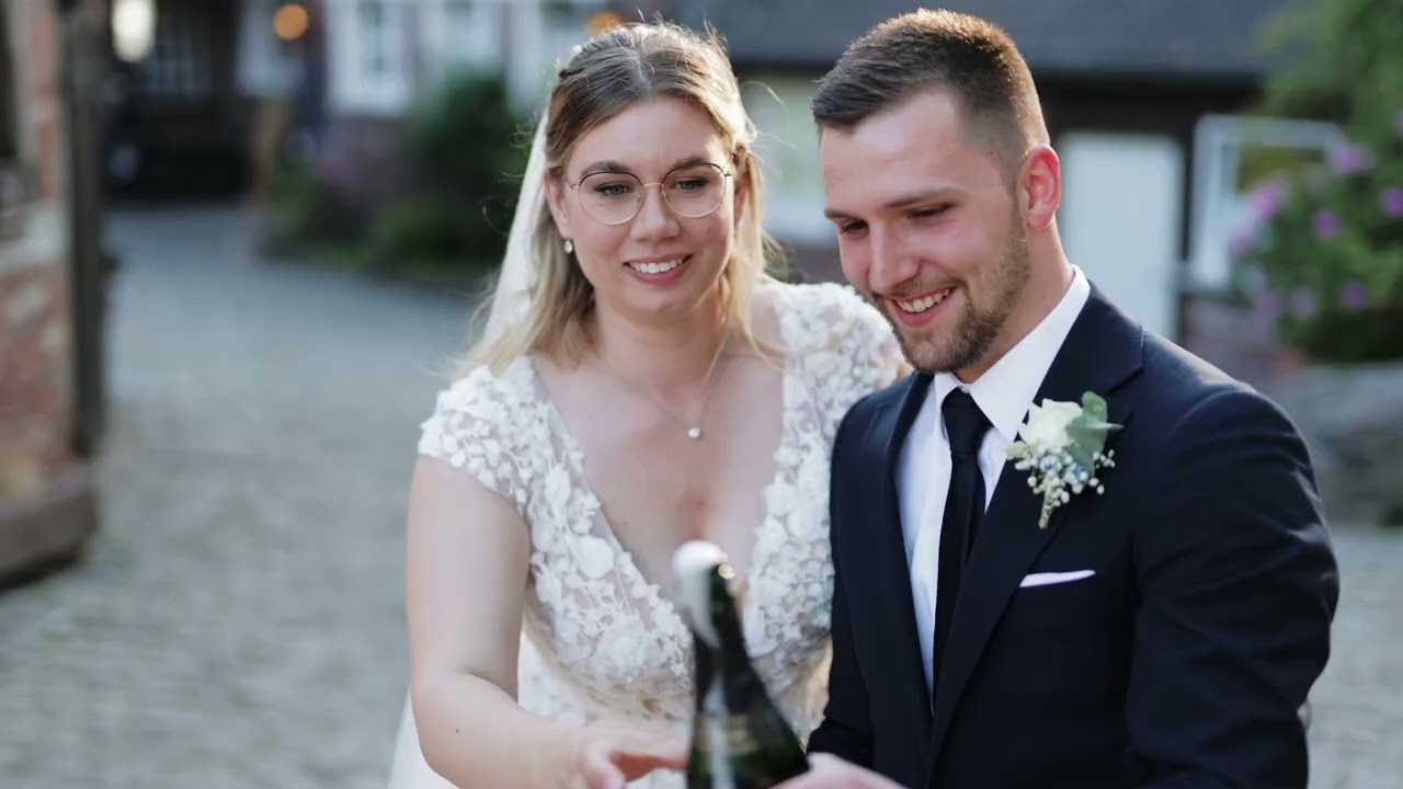 Hochzeitsvideo Gut Hahn Wuppertal - Anki & Benni