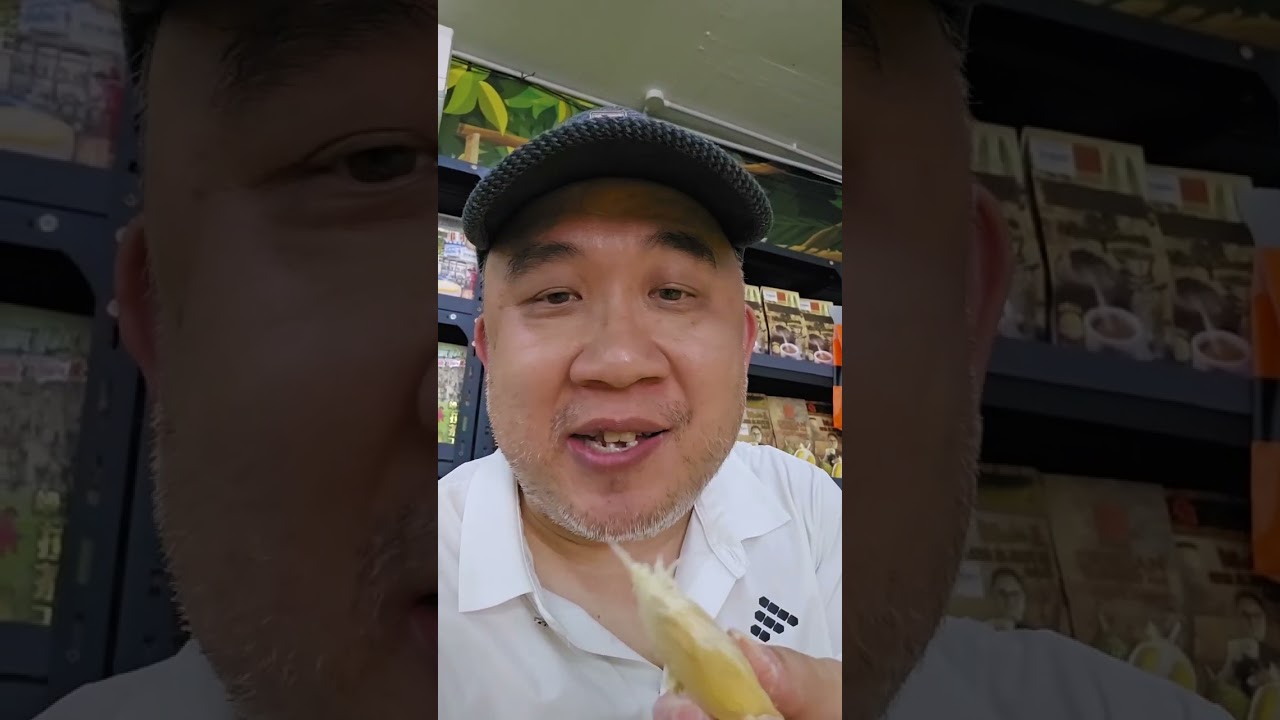 PJ SS2 實在太多榴蓮檔口选择喔！現在貓山王RM5一粒也能吃得到! 除了貓山王好吃外，其實竹腳也好正! 今天選了這家 SS2 3333 Durian King! 包吃又包换! 实现榴梿自由了! 