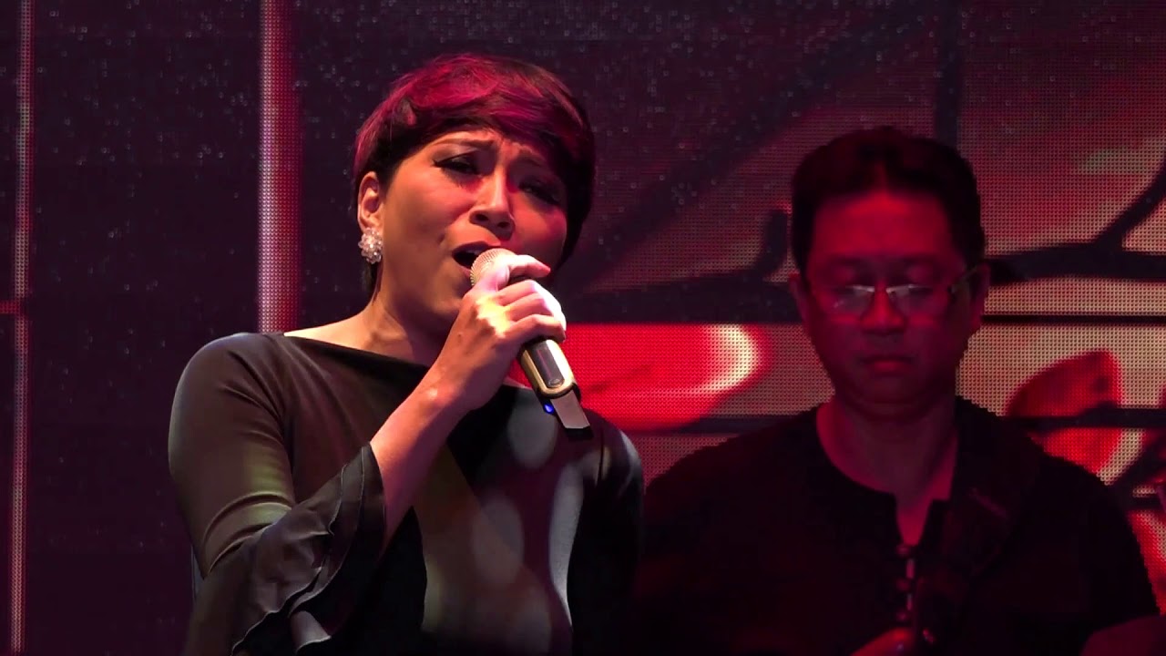 Anh vẫn biết - Ca sĩ Hương Giang