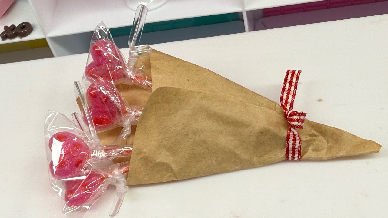 Miniverse: Мини-валентинки! Соберите вместе! (Букет из леденцов в форме сердечек) #miniverse #new