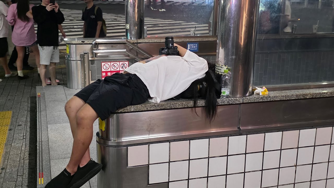 Shibuya Meltdown Professional Balancing act in 8K! 