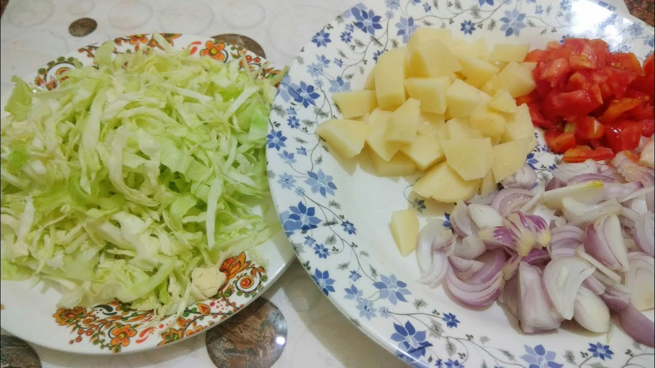 अगर ऐसे बनाएंगे आलू पत्ता गोभी की सब्ज़ी तो खाते ही रह जाएंगे | Aloo Patta Gobhi ki Sabzi