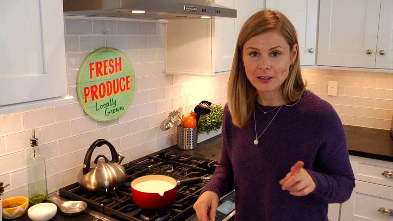 Clean Eating Eggnog (Low-Calorie + Low-Fat)