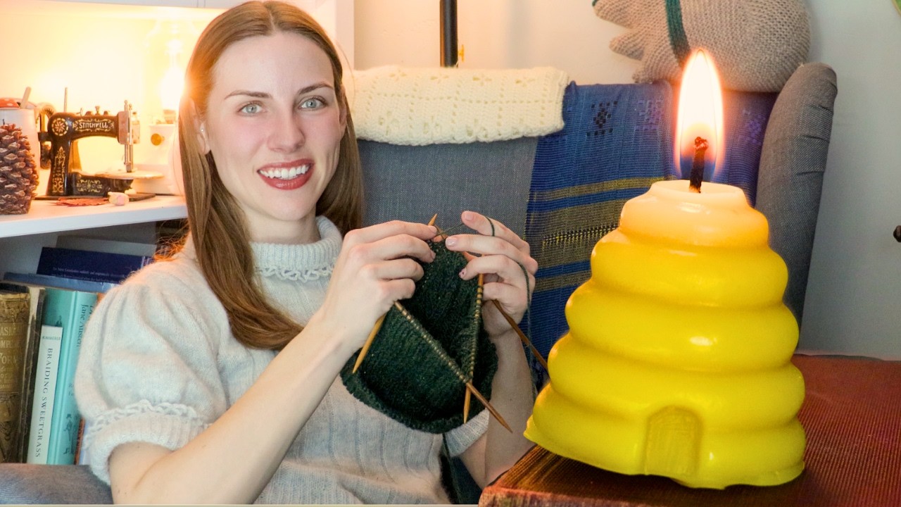 I Tried Making a Beeswax Candle for Knitting (it was hard)