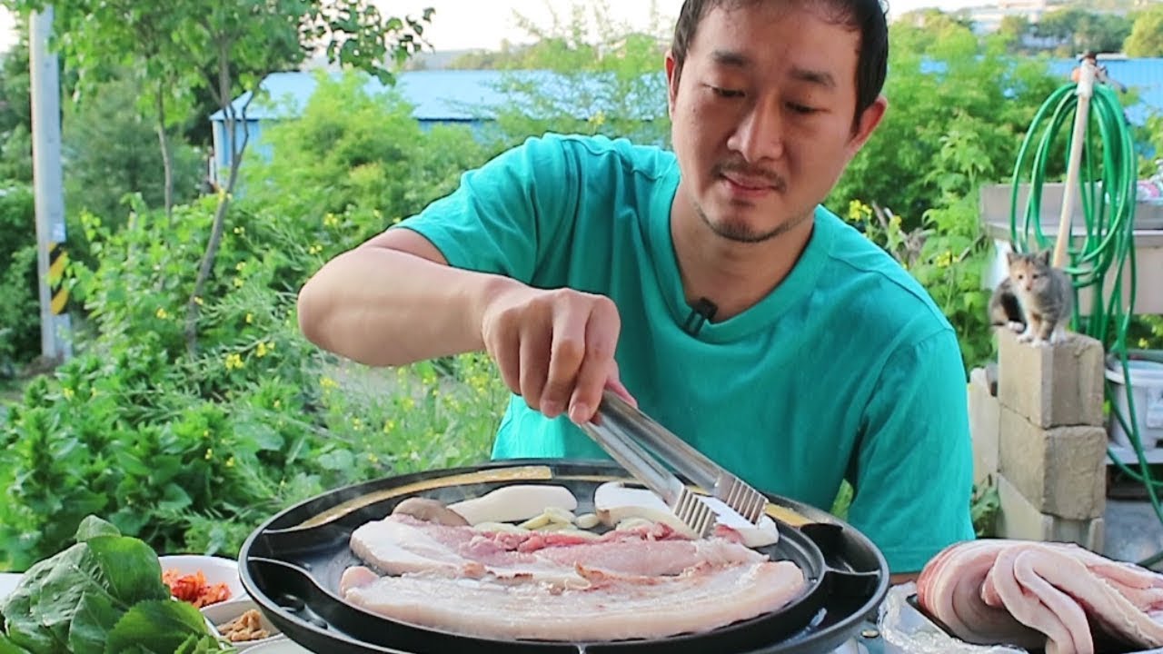 지글지글 삼겹살 먹방~~ Grilled Pork Belly(Samgyeopsal) Mukbang eating show