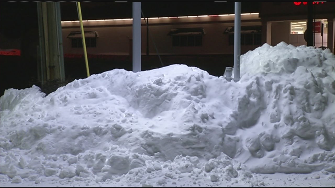 The day after: Snowstorm cleanup