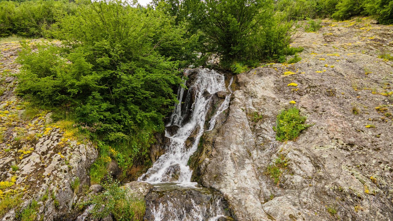 Уникален водопад над село Васил Левски/Unique waterfall above the village of Vasil Levski