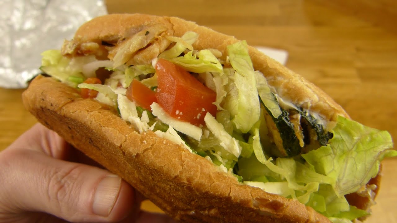 Vegetable Chicken Döner / Gemüse Hähnchen Döner (Berlin / Germany)