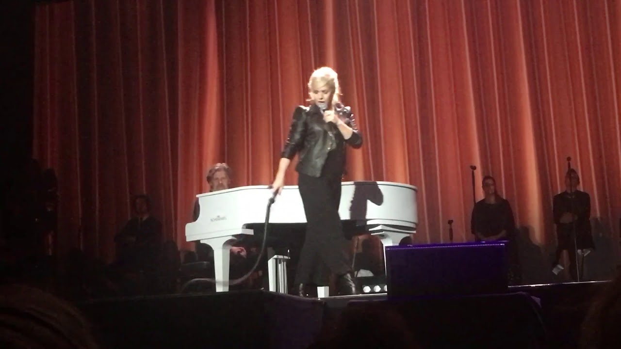 Ina Müller - Die Peitsche (Monolog) - Juhu Tour 2017 - 9. Dezember - live in Hamburg