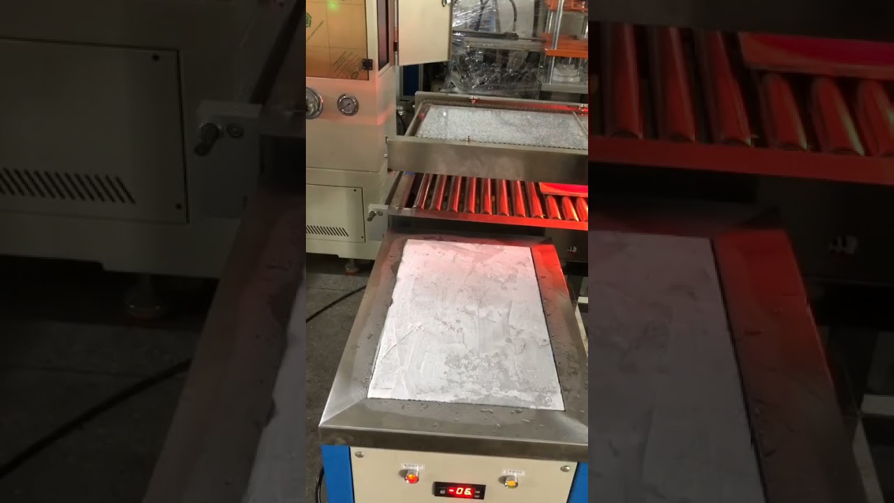 Automatic PVC Shoe Sole /vamp/slippers/Making Machine