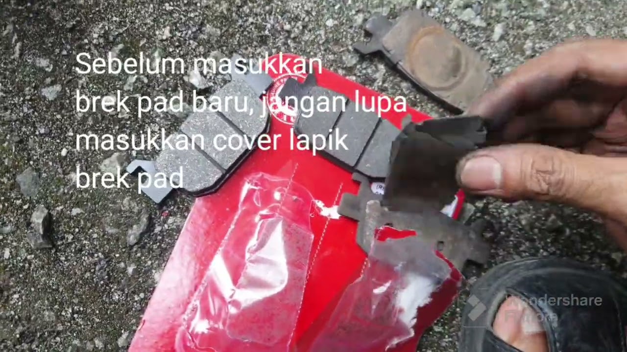 BENELLI TNT 25 REAR BRAKE PAD CHANGE. TUKAR BREK PAD BELAKANG BENELLI TNT 25.