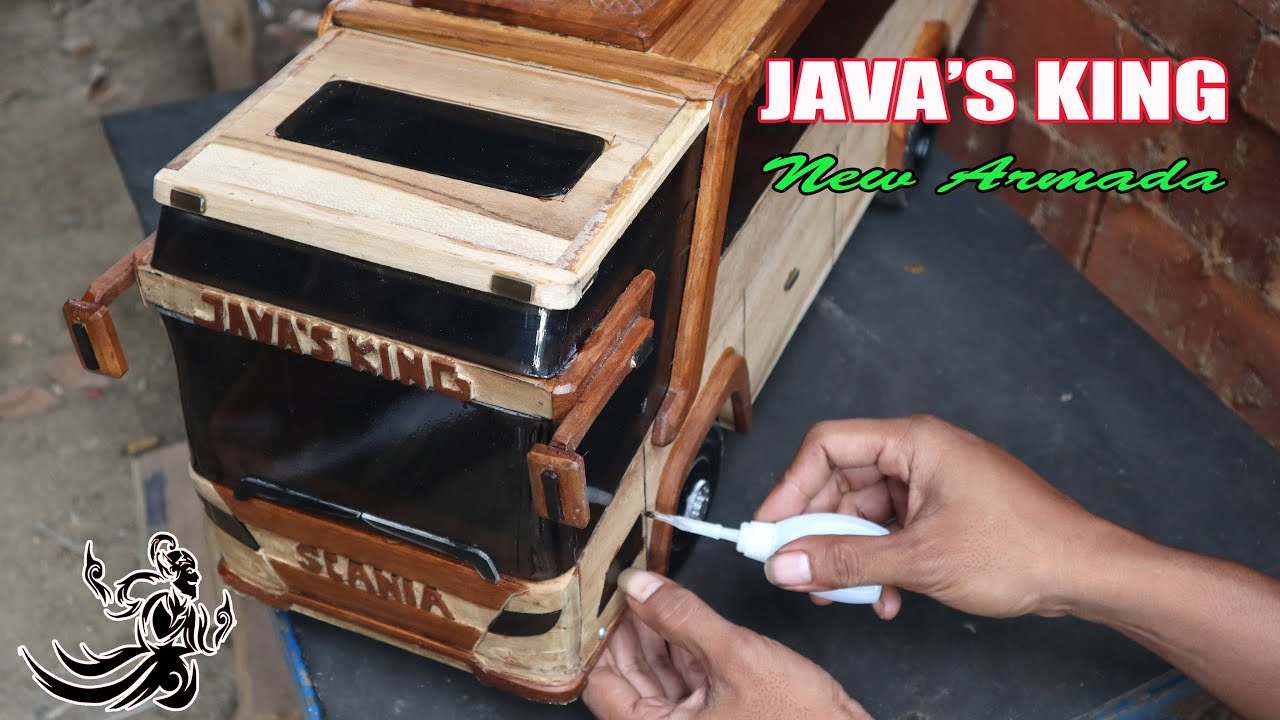 How to make a Scania RC Bus from wood.