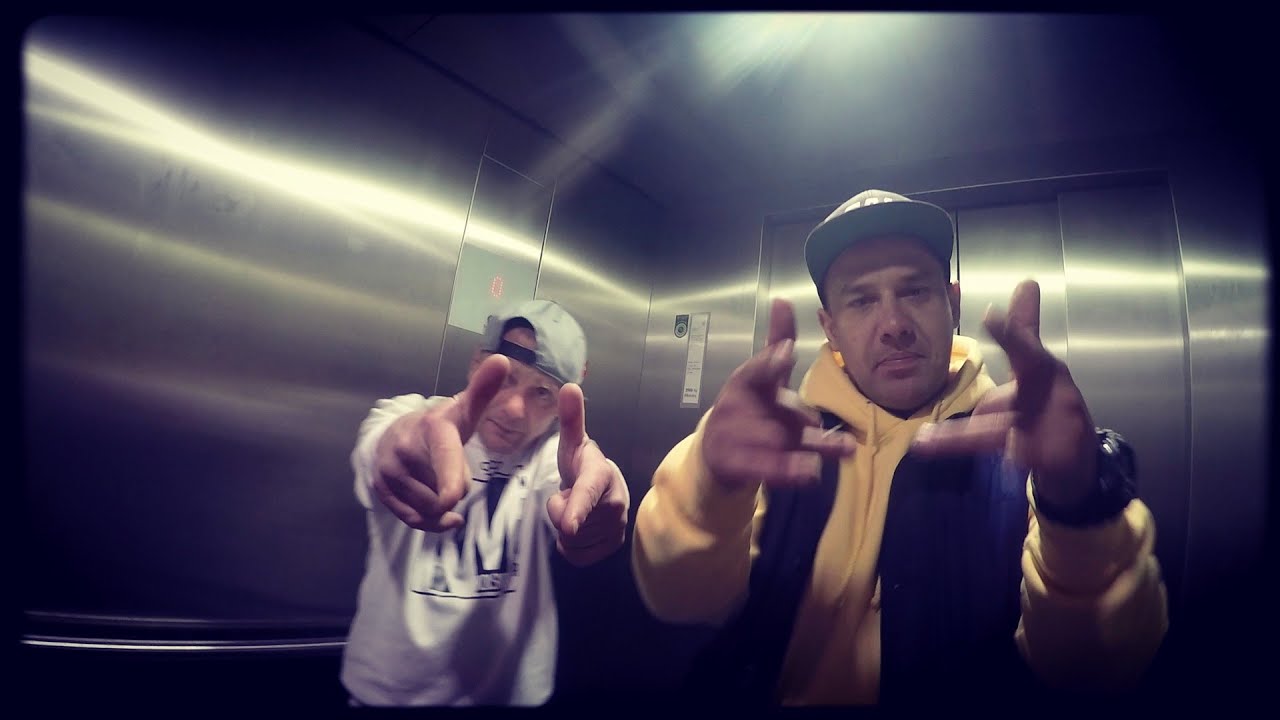 WOLNY FEAT. GRZAŁA - PO CO CI TO