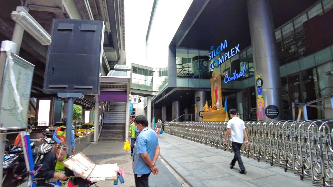 Bangkok Saturday Walk On Silom Road - Bts Sala Daeng To Lumphini Park - Thailand 2021